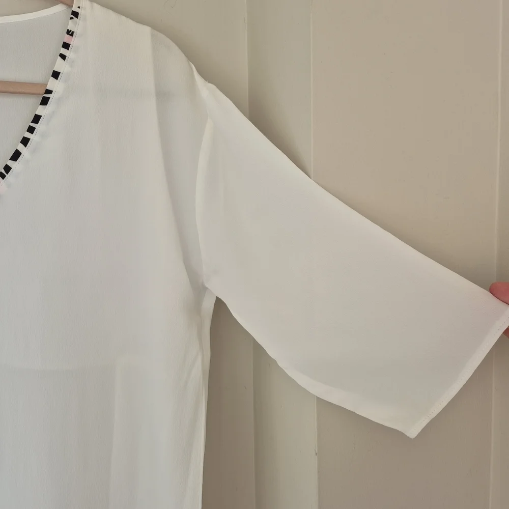 Sportalm White V-neck Multilayer Tunic Blouse NEW - Picture 5 of 11